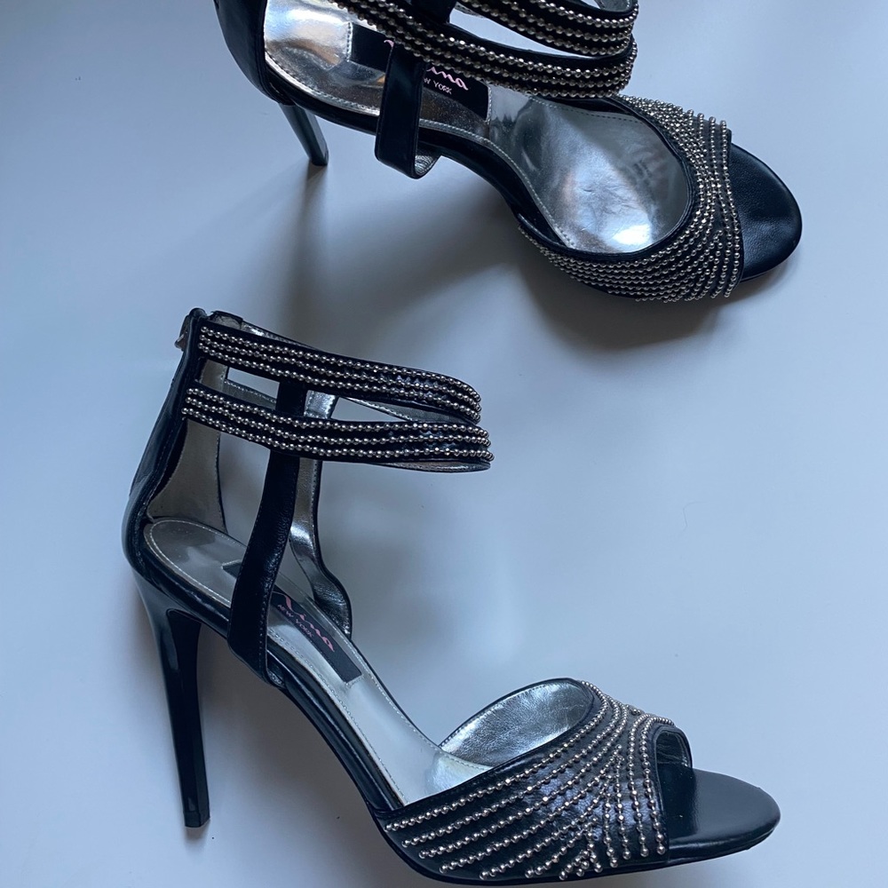 ⭐️SOLD⭐️4-inch Sparkly Heels
